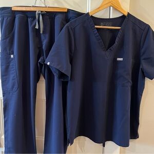 Figs Scrub Set in Navy